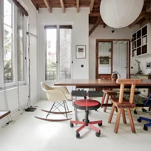 https://maison-mouz.fr-paris.fr